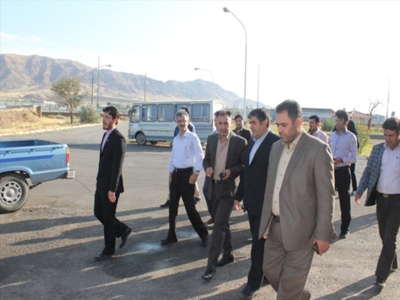اولین روز کاری سرپرست جدید با استقبال پرسنل شرکت 