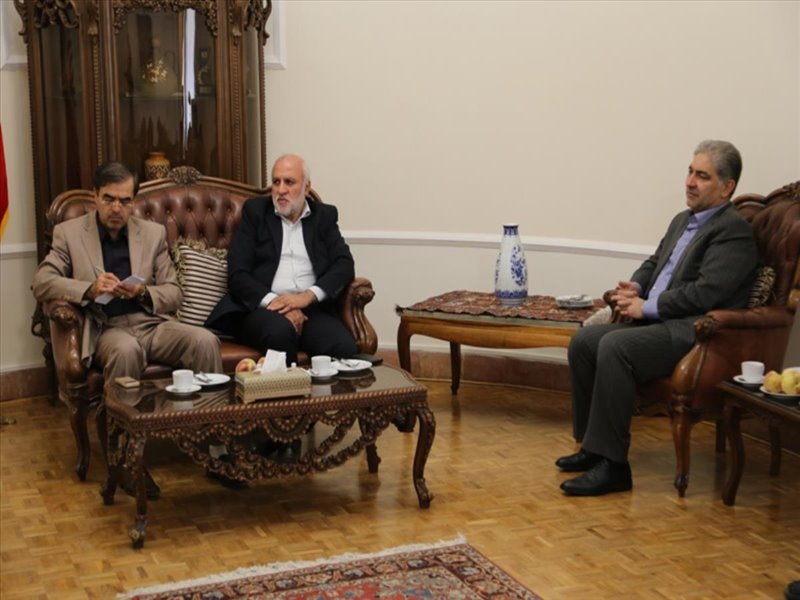 نشست مشترک مدیرعامل ایران با استاندار آ.شرقی